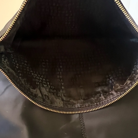 Kate Spade Black and Gold Crossbody Bag with Flap Design - Picture 8 of 13